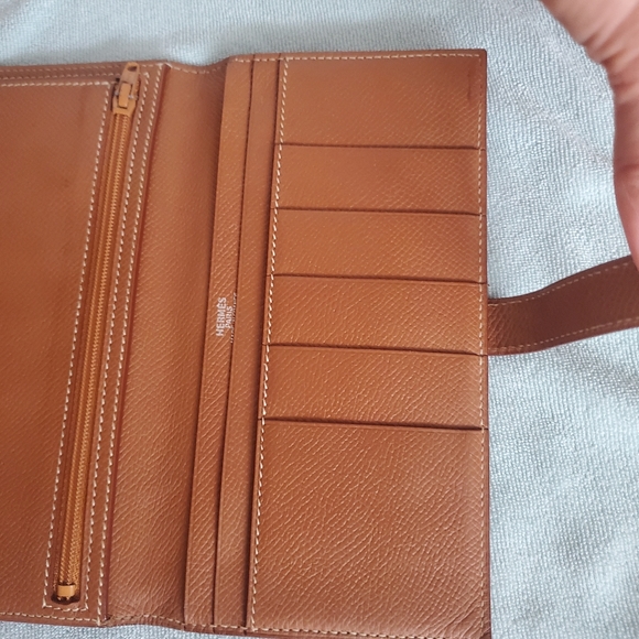 Hermes Wallet - Picture 8 of 16
